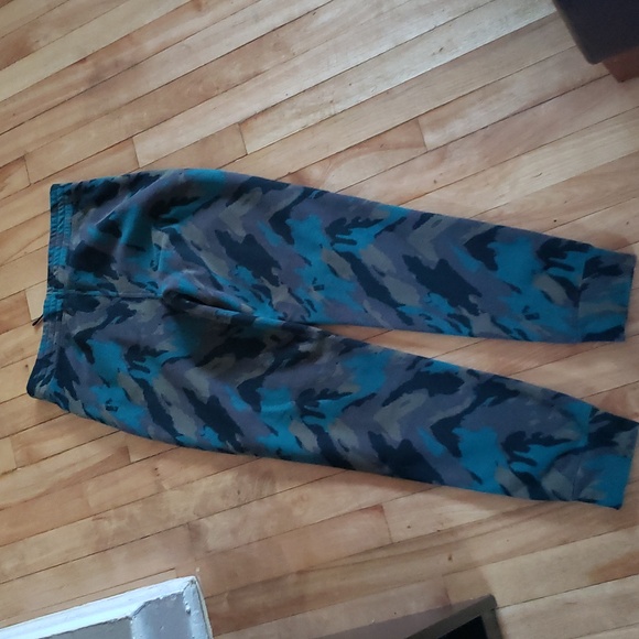 The North Face NWT Y Glacier Legging - Fleece - Youth L (14 - 16) - Picture 13 of 14